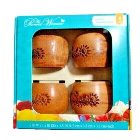 Pioneer Woman Etched Napkin Rings 4pc Brown Wood 2" x 1.5" Kitchen Dining Gift - Picture 1 of 3